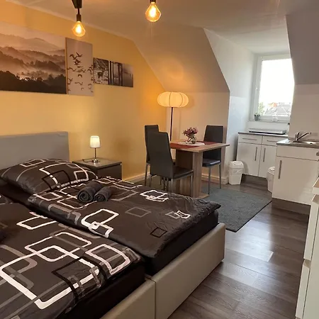 Fruehauf Apartment *